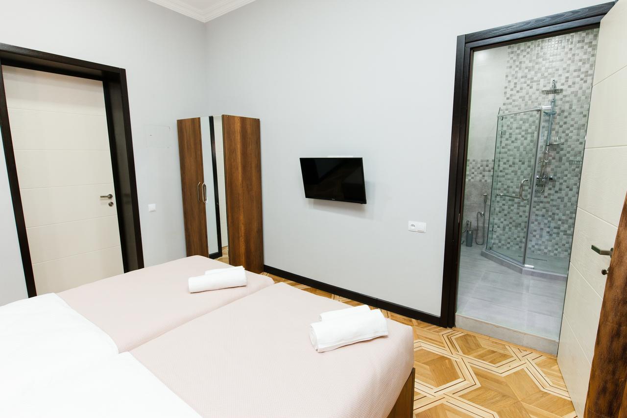 Hotel Garden Side Tiflis Exterior foto