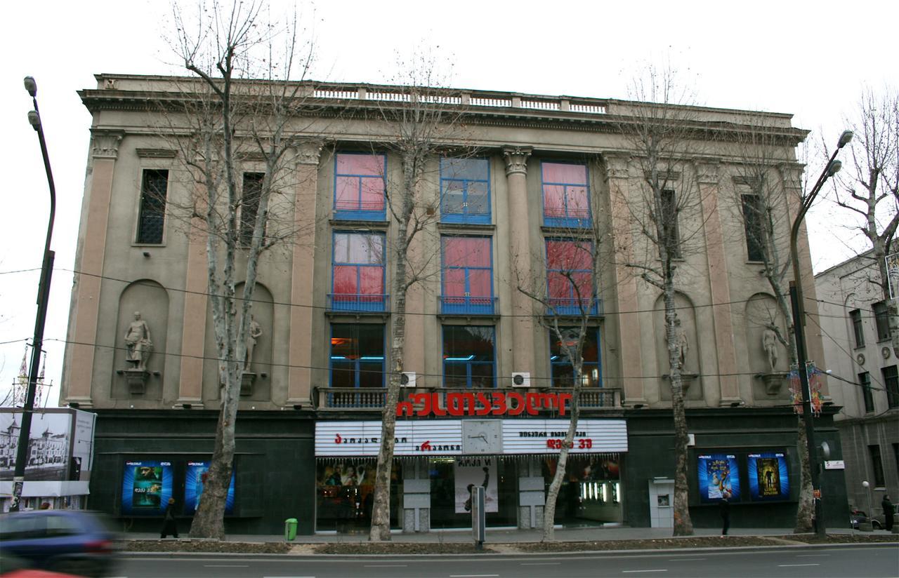 Hotel Garden Side Tiflis Exterior foto